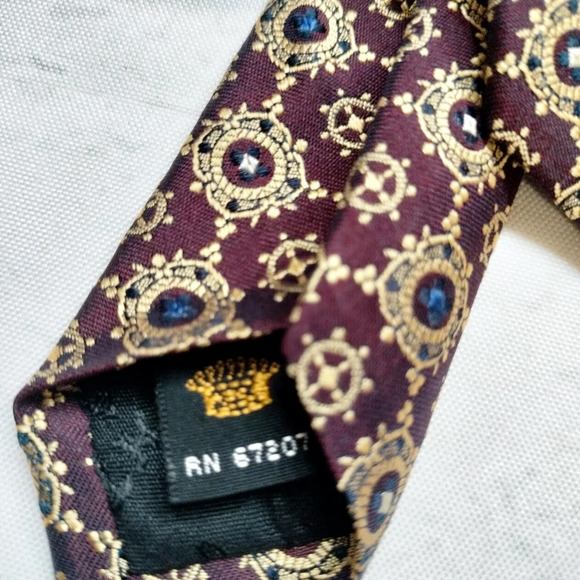 Countess Mara Silk Necktie Tie Geometric Medallion Pattern 56x4 - Picture 8 of 10